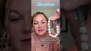 Moonstone: benefits, which wrist and what to wear it with