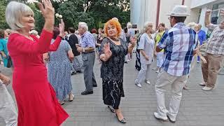 14.09.24г..."От Любви кружится Голова"...звучит на танцполе в Гомеле...