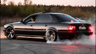 BMW E38 740i