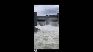 HelenShare is live!Natural sound and satisfying huge overflowing dam 