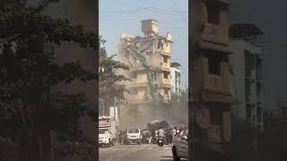 Building demolition by KDMC in Dombivli for Road clearances using Big machine JCB #demolition #jcb