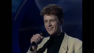 United Kingdom  - Eurovision 1992 - Michael Ball - One Step Out of Time