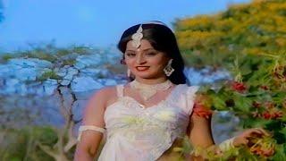 Baithe Baithe Aaj Aayi Mere Man Mein-Patita 1980 Full Video Song, Raj Kiran, Shoma Anand