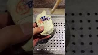 翡翠賭石實戰:分享一块木那白皮木纳的开窗实战！来看看这效果吧…微信/LINE：MDFCXL003、WhatsApp：18738737682 #shorts#翡翠#賭石#玉石#翡翠原石#翡翠賭石