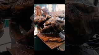 He had a million dollars in wooden sculptures - Maui