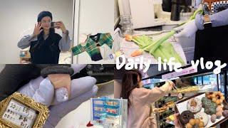 Eng*Sub [VLOG]네일리스트 브이로그(2021 마지막 브이로그, 쪼고미 눈사람, 고비 오가닉 머플러, 요고 망고비트, 던킨 크리스마스 도넛, 눈 펑펑 내린날의 기록)