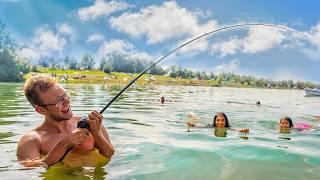 Monsterfisch am verbotenen Badestrand gefangen!