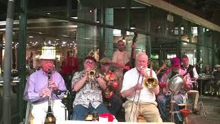 Clint Baker's Cafe Borrone All Stars   "I Wish I Could Shimmy Like my Sister Kate"