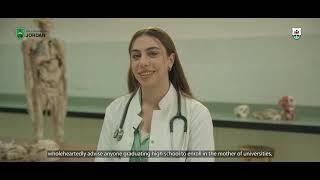 School of Medicine Student Experiencesتجارب طلبة كلية الطب