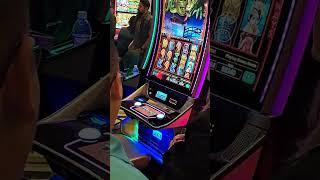 Man wins a jackpot  #casino