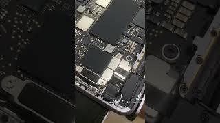 ANT INVASION - MACBOOK INTERNAL CLEANING