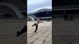 Tumbling and jumping in one go, Douyin creation assistant, Qinggong martial arts extreme challen