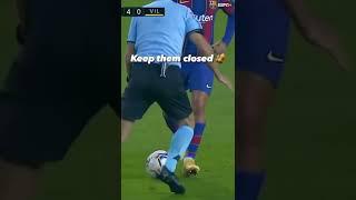 Coutinho nutmegs refs for fun 