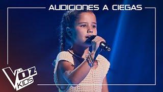 Triana Pampliega canta "Cómo mirarte" | Audiciones a ciegas | La Voz Kids Antena 3 2024