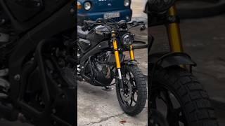 YAMAHA XSR 155 METALLIC BLACK ELEGANCE