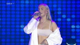 Anne Marie "Rockabye" (Clean Bandit) LIVE at SWR3 New Pop Festival 2017