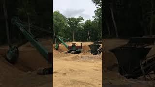 Bucyrus Erie at Zagray Farm Museum in Action!