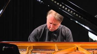 Joseph Haydn - Piano Concerto No. 11 in D major, Hob. XVIII/11 - Mikhail Pletnev