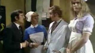 Monty Python - Me Doctor