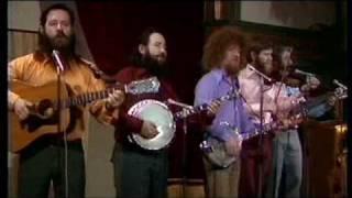 Luke Kelly Maids When Your Young