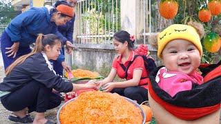 Single mother makes Gac sticky rice to sell, Earn money to buy gifts for her beloved daughter