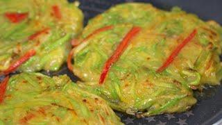 Aehobak-Jeon (애호박전) Crispy Korean Zucchini fritters, Zucchini pancakes