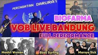 MOSHING & BODY SURFING WOMEN, AMAZING VOB LIVE BANDUNG