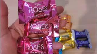 Cadbury Roses Strawberry Dream unpacking‎#1@Emily H Channel