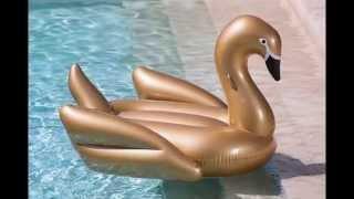 giant inflatable swan pool toy riding swan inflatable