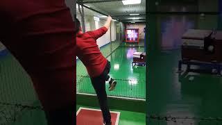 Taiwan future MLB player 106mph in bullpen!!