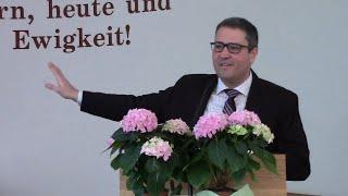 Gottesdienst mit Timo Schowalter: Vom grossen Gott her leben