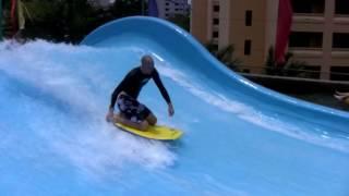 How to double knee and double knee 360s on bodyboard on the flowrider