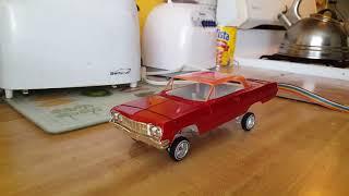 1/25 Lowrider Model Car on hydraulics