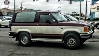 Spotted a 1990 Ford Bronco 2 in Oak Lawn, Illinois,