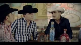 Los Plebes Del Rancho De Ariel Camacho - No Pasa de Moda ft. Christian Nodal [Official Video]