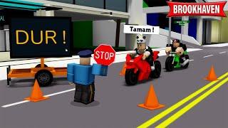 Trafik Kurallarına Uyarak Oynadık! - Roblox Brookhaven