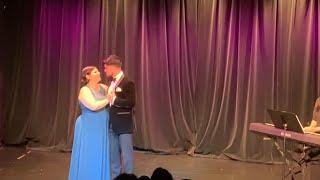 Shira Renee Thomas & Xavier Prado: “Un di felice”