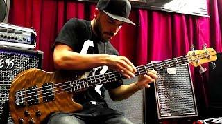 Miki Santamaria slapping a Wal Mark 1 bass (with TAB) - Extreme Slap & Tapping Solo