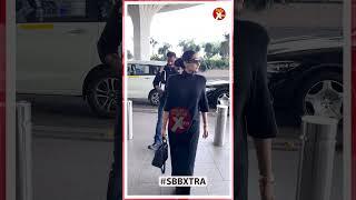 Sonam Kapoor flaunts her black outfit at Mumbai airport | SBB Xtra Shorts