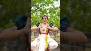 நம்ம varshini ஆ இது #tamil #peelingssong #swv #ishqyouall #youtube