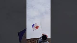 Kite Water Pressure se Gira di