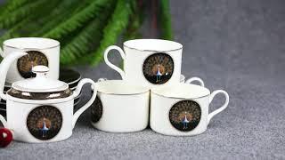 Soak a cup of aromatic black coffee with a peacock coffee cup