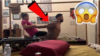 RÜCKEN GEBR0CHEN BEI THAI MASSAGE  (XXL URLAUBS VLOG )