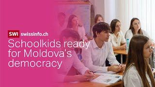 Schoolkids ready for Moldova’s democracy – with Swiss help