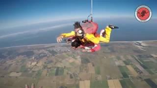 Extreme Tandem Skydive Texel, from 13,000 ft