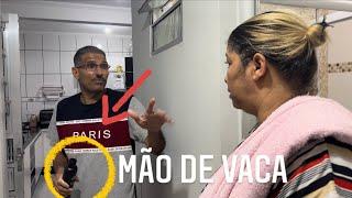 Homem mão de vaca aprende a lição