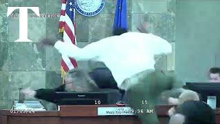 Judge attacked by defendant in Las Vegas courtroom