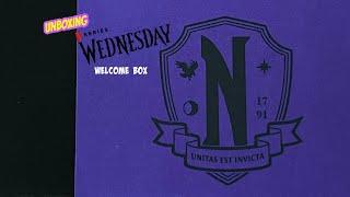 Unboxing: Netflix Wednesday Addams - Nevermore Academy Box