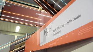 Hannover Medical School (MHH) Cares for Its Users with Data Fabric