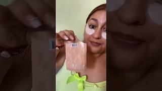 MASCARILLA PARA LOS LABIOS Y LAS OJERAS